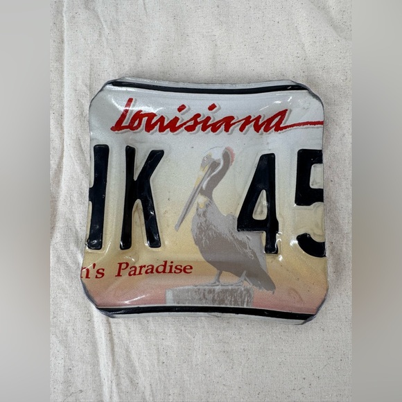 Other - Louisiana License Plate Ashtray – Pelican Prison Enterprises Metal Dish
